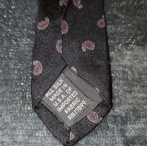STAFFORD Grey Necktie with Pink & Blue Paisleys - Picture 4 of 5